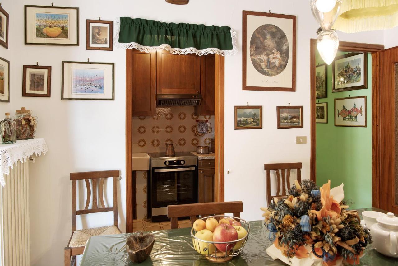 Appartamento Iris Cisterna d'Asti Exterior photo